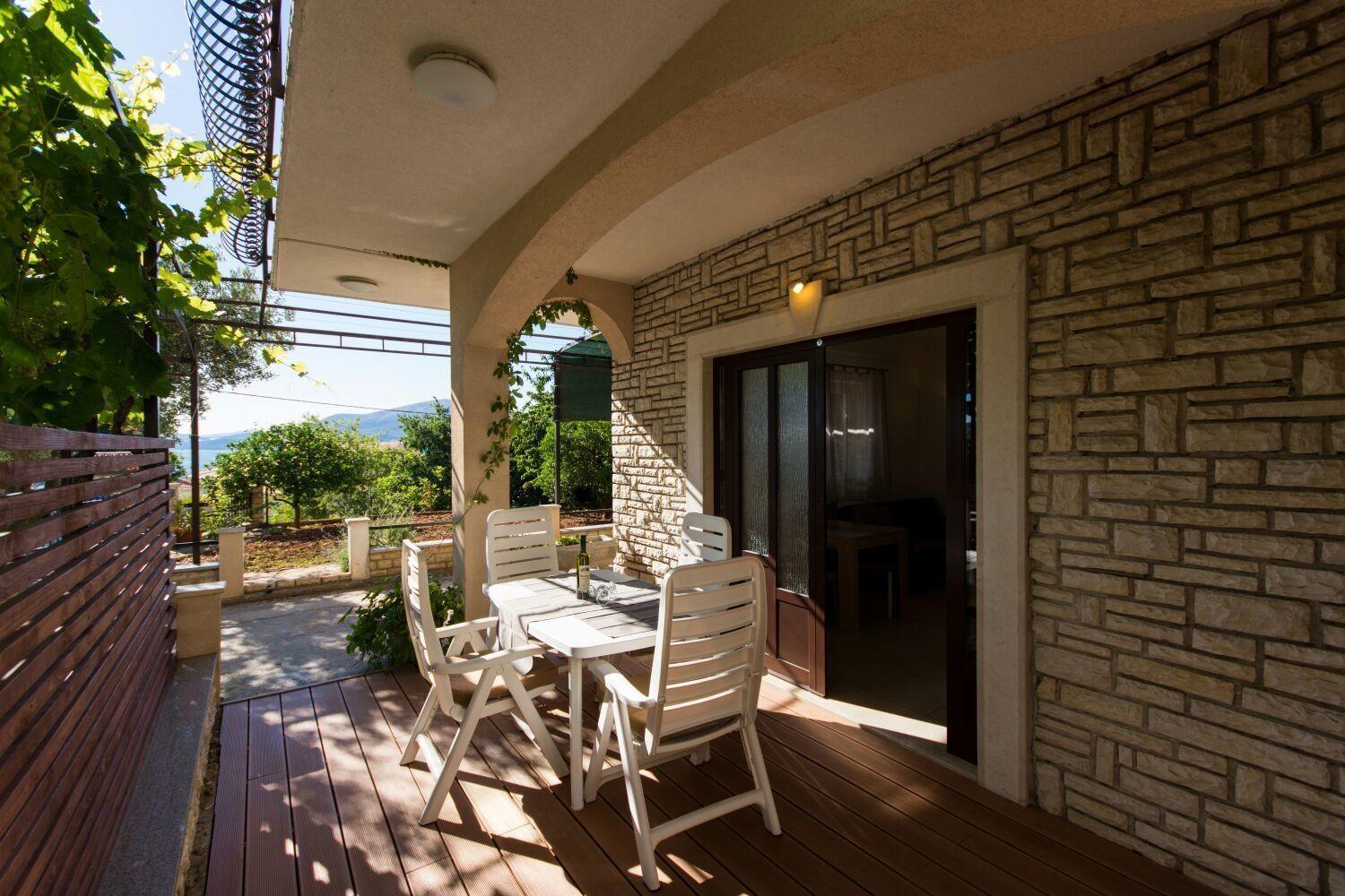 Apartment Bareta Trogir Buitenkant foto